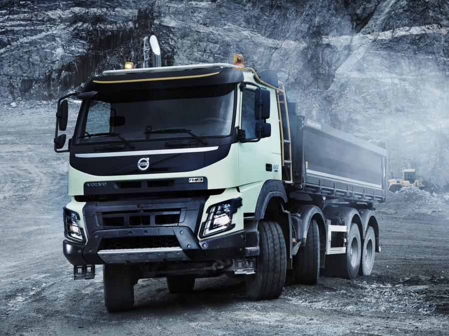 Volvo FMX 8x4 2013 года  (фото 2 из 20)